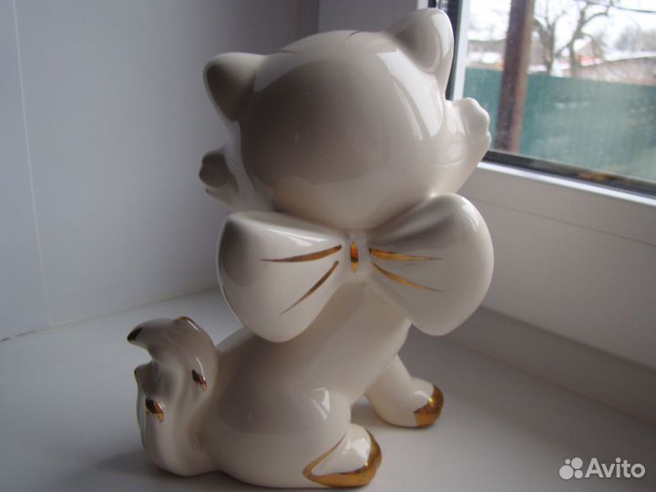 Шикарная статуэтка 