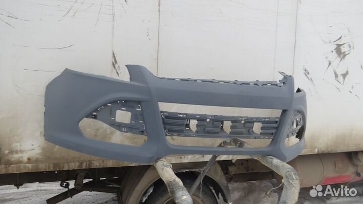 Бампер передний Ford Kuga с 2013 года