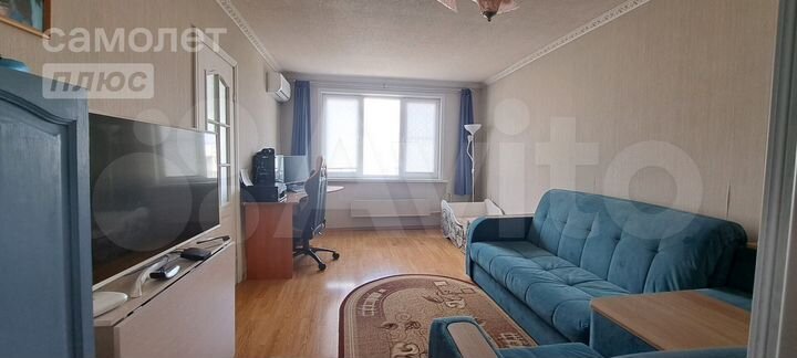 2-к. квартира, 52 м², 9/9 эт.