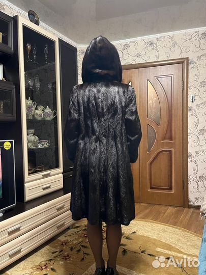 Шуба норковая 46 48 размер, в отличном состоянии