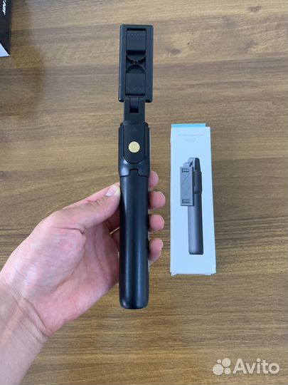 Штатив для телефона с пультом