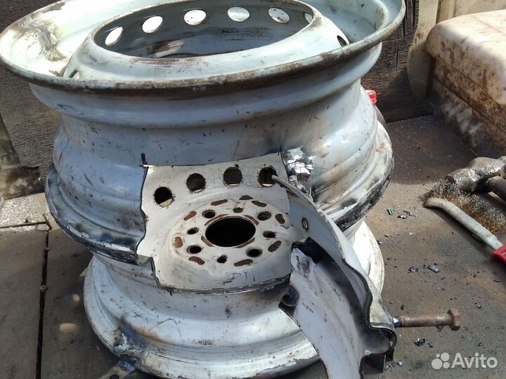 Деревянная бочка