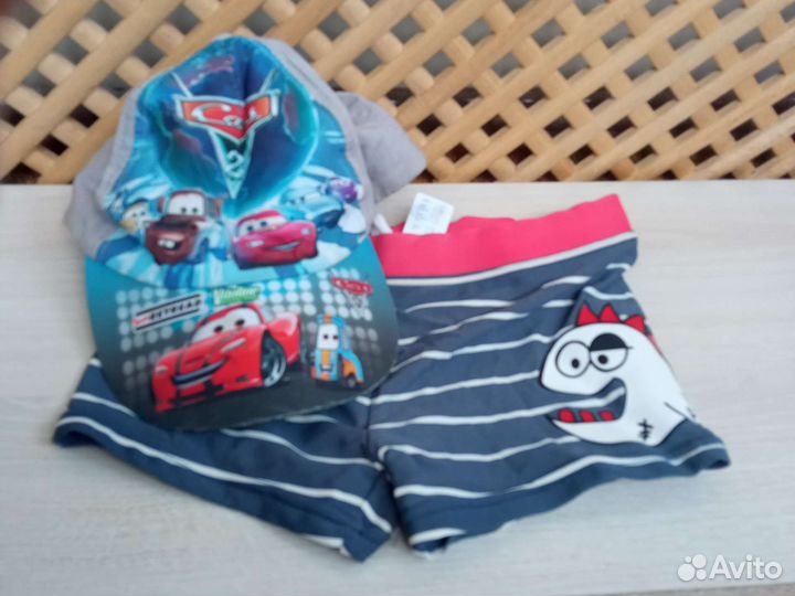 Плавки и кепка на мальчика