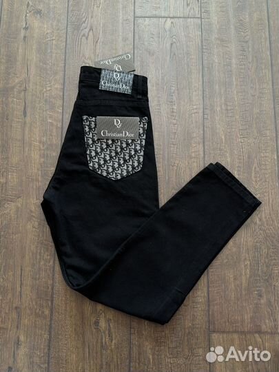 Джинсы christian dior