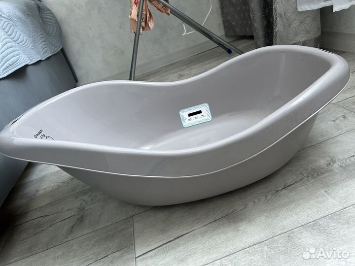 Ванночка для купания с термометром