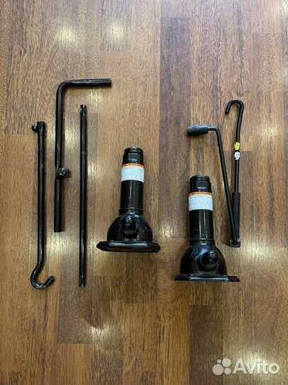 Домкраты Toyota Land Cruiser Prado