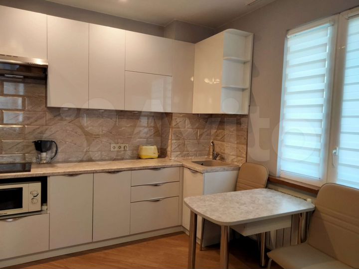 2-к. квартира, 47 м², 4/25 эт.