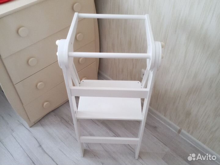 Башня помощника монтессори