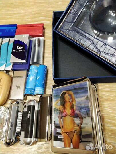 Коллекция зажигалок известных марок сигарет, экскл