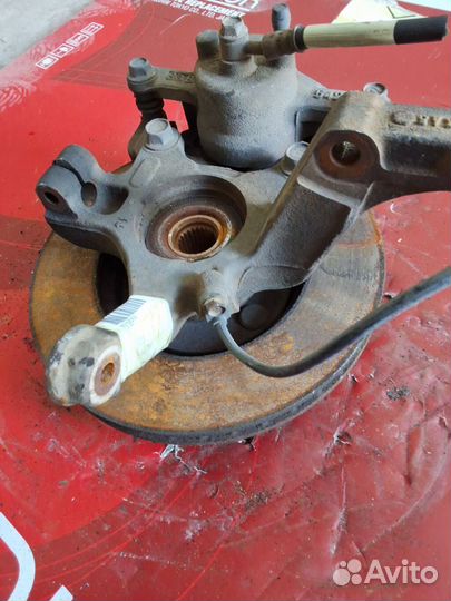 Ступица Nissan Note E11 (Переднее Правое)