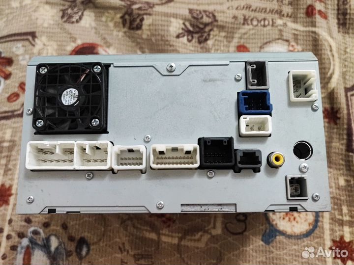 Магнитола Toyota Esquire2015 г