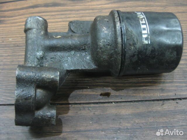 Кронштейн масляного фильтра Nissan Primera P10 (19