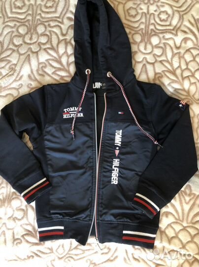 Спортивный костюм