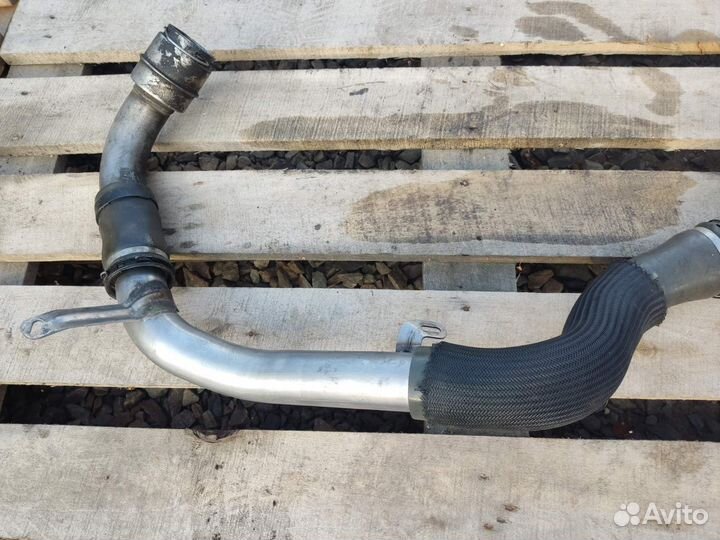 Патрубок интеркулера 1.5 DCI К9К Рено Меган 3