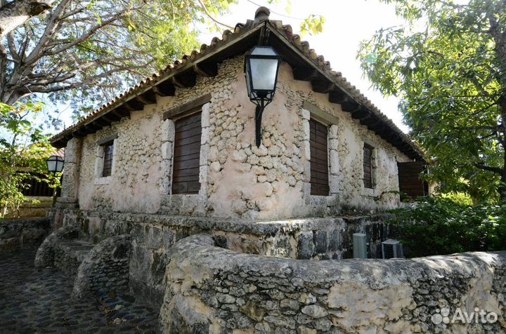 Объектив Nikon 12-24mm f/4G ED-IF AF-S DX Zoom-Nik