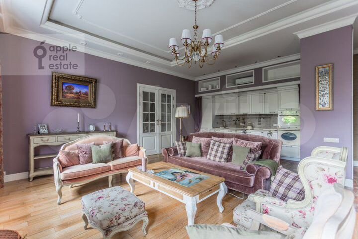 3-к. квартира, 90 м², 4/5 эт.