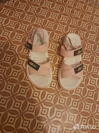 Сандалии для девочки 34 размер