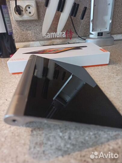 Планшет lenovo yoga tablet 3