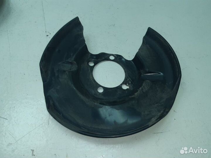 Пыльник задний правый Toyota Corolla ZRE210 1ZR