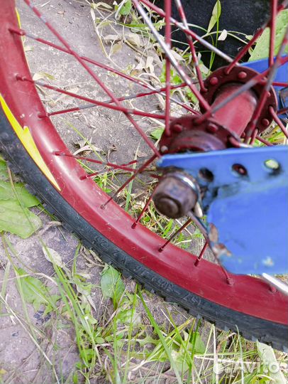 Детский велосипед 16