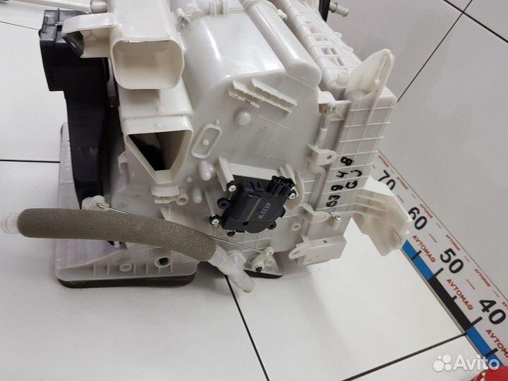 Корпус отопителя (Mazda 6)