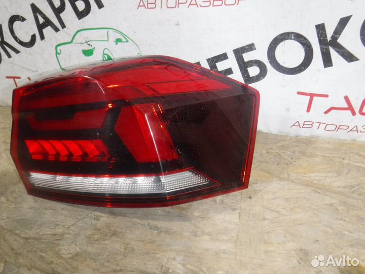 Фонарь правый внешний VW Polo Liftback (2020+)