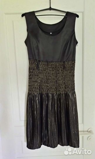 Платье праздничное