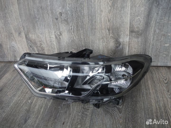 Фара левая №39 LADA Niva Travel 2021