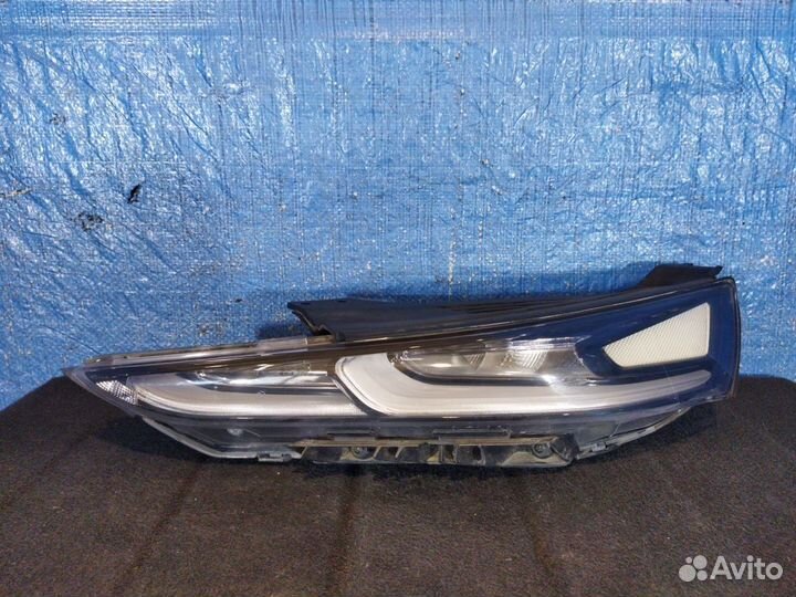 Ходовой огонь левый Santa Fe TM