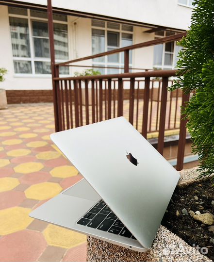 Apple macbook Air 13 2019