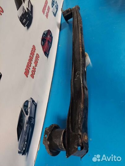 Усилитель заднего бампера citroen c5 2002