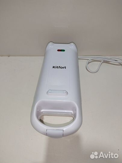 Вафельница для бельгийских вафель Kitfort KT-1643