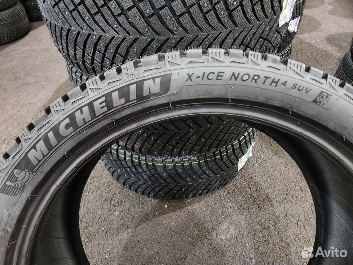Michelin X-Ice North 4 SUV 265/40 R22 106T