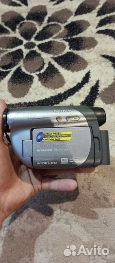 Видеокамера sony кассетная 2500