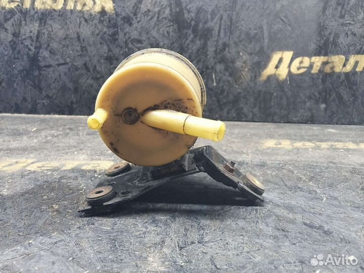 Бочок гидроусилителя Nissan primera p11