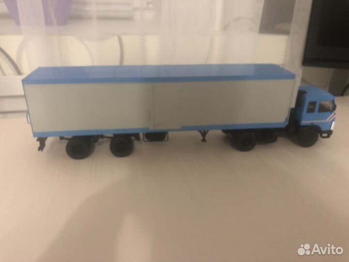 Маз-5432 с полуприцепом одаз-9786