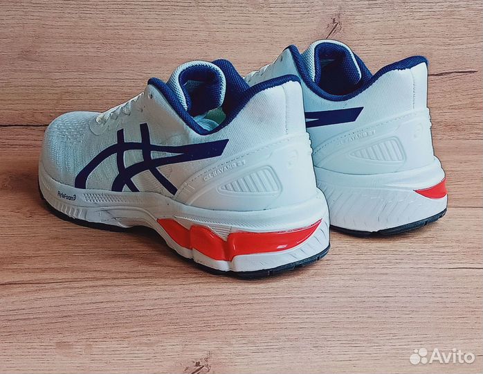 Кроссовки мужские Asics