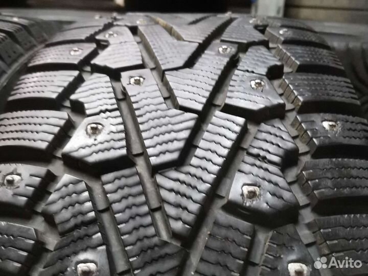 Pirelli Ice Zero 225/50 R17