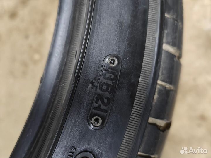 Triangle AdvanteX TC101 235/40 R19 50Y