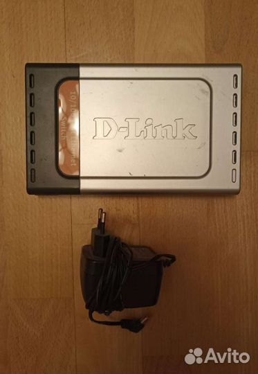 Коммутатор свич хаб Dlink DES 1008D