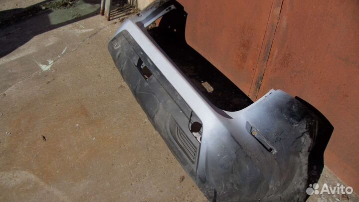 Задний бампер на LADA x-ray