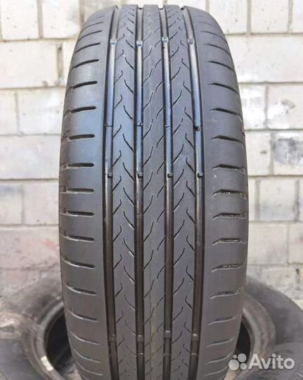 Continental EcoContact 6 215/60 R17 96H