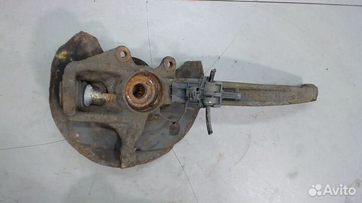 Ступица (кулак, цапфа) Mercedes R W251 2005, 2007