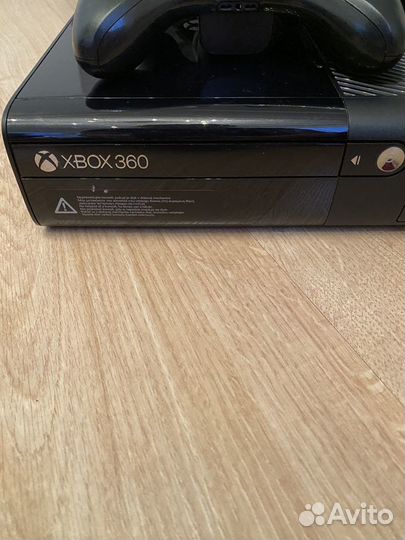 Xbox 360 E 500 гб + Kinect
