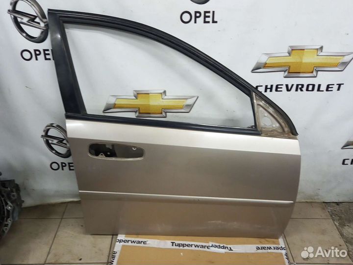Дверь передняя правая Джентра Шевроле Лачети седан