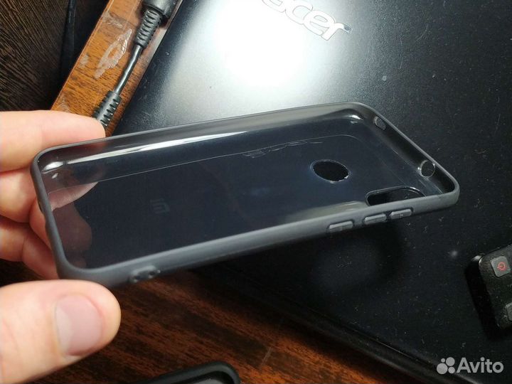 Чехлы на телефон