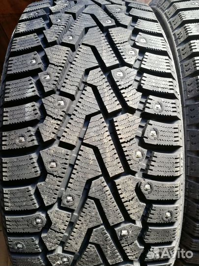 Pirelli Winter Ice Zero 225/45 R17 94T