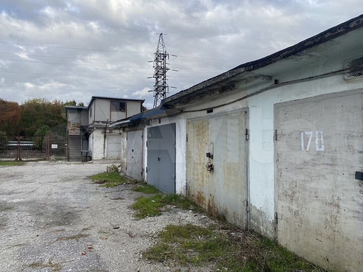 Гараж, 18 м²