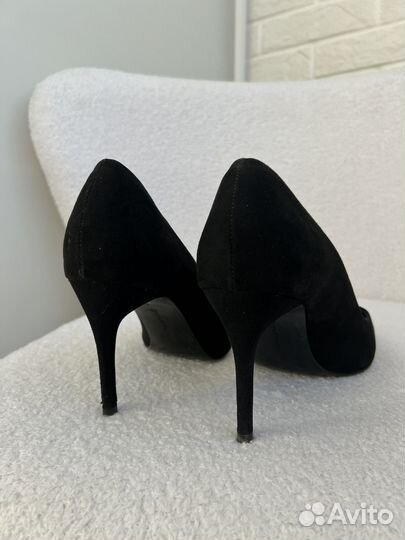 Туфли лодочки замшевые Stradivarius