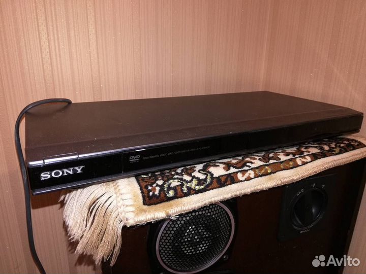 DVD-плеер Sony DVP-NS308